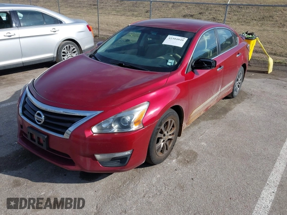 2015 Nissan Altima 2.5 SV with VIN 1N4AL3AP8FC470251, listed as a IAAI auction lot 41504848 with 182,901 mi miles. Bid and sale history available at carsss.com. Image 2.