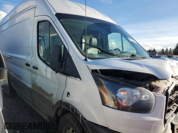 2019 Ford Transit Cargo with VIN 1FTBW3XM7KKA39855, listed as a Copart auction lot 85120994 with 121,522 mi miles and Salvage Title. Bid and sale history available at DreamBid. Image 4.