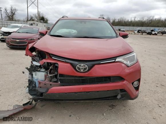 2017 Toyota RAV4 XLE with VIN 2T3WFREV6HW401657, listed as a Copart auction lot 49722455 with 83,168 mi miles and Salvage Title. Bid and sale history available at carsss.com. Image 5.