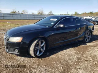 2011 Audi A5 Prestige z VIN WAUWFAFR5BA005113, wystawiony jako Copart lot #83562934 z przebiegiem 193 993 mil mil oraz Szkoda całkowita • Salvage title. Historia ofert i sprzedaży dostępna na DreamBid. Obrazek 1.