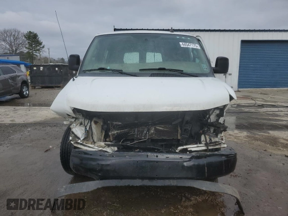 2020 Chevrolet Express Cargo Van with VIN 1GCWGAFGXL1119169, listed as a Copart auction lot 44547175 with 206,647 mi miles and Salvage Title. Bid and sale history available at carsss.com. Image 5.