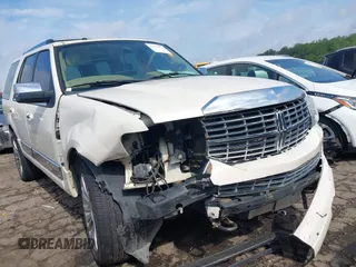 2008 Lincoln Navigator with VIN 5LMFU28548LJ07615, listed as a IAAI auction lot 42144851 with 348,378 mi miles and . Bid and sale history available at DreamBid. Image 6.