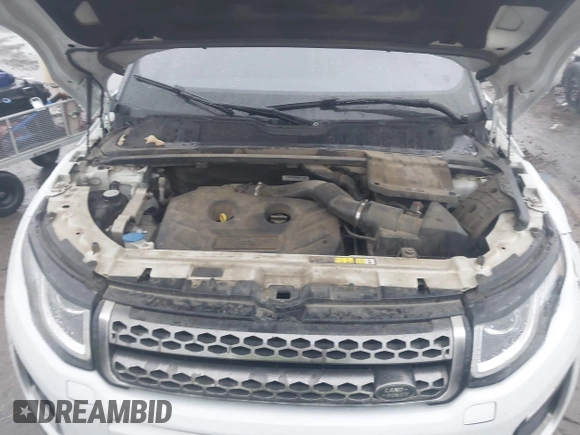 2017 Land Rover Range Rover Evoque HSE with VIN SALVR2BGXHH256685, listed as a IAAI auction lot 41192729 with 109,932 mi miles. Bid and sale history available at carsss.com. Image 10.