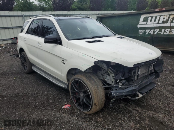 2013 Mercedes-Benz M 63 AMG z VIN 4JGDA7EB4DA215717, wystawiony jako Copart lot #57275275 z przebiegiem 97 013 mil mil oraz Szkoda całkowita • Salvage title. Historia ofert i sprzedaży dostępna na DreamBid. Obrazek 4.