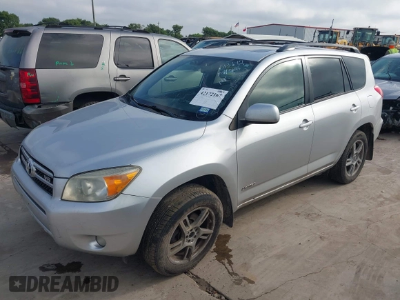 2007 Toyota RAV4 Limited with VIN JTMBK31V976013612, listed as a IAAI auction lot 42172167 with 211,684 mi miles and . Bid and sale history available at DreamBid. Image 2.