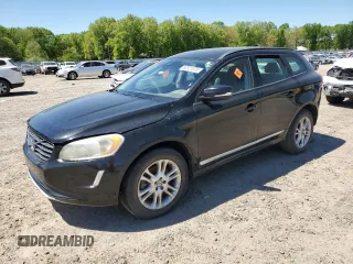 2015 Volvo XC60 T5 Drive-E z VIN YV440MDJ3F2729776, wystawiony jako Copart lot #52521075 z przebiegiem 101 258 mil mil oraz Szkoda całkowita • Salvage title. Historia ofert i sprzedaży dostępna na DreamBid. Obrazek 1.