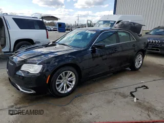 2017 Chrysler 300 Limited z VIN 2C3CCAAG8HH662183, wystawiony jako Copart lot #50746035 z przebiegiem 99 436 mil mil oraz Szkoda całkowita • Salvage title. Historia ofert i sprzedaży dostępna na DreamBid. Obrazek 1.