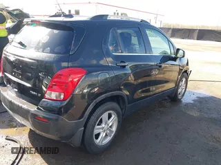 2015 Chevrolet Trax LT with VIN KL7CJLSB5FB060070, listed as a IAAI auction lot 41973231 with 44,802 mi miles. Bid and sale history available at carsss.com. Image 4.