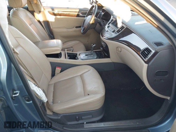 2009 Hyundai Genesis with VIN KMHGC46E19U043618, listed as a IAAI auction lot 41675082 with 108,568 mi miles and . Bid and sale history available at DreamBid. Image 5.