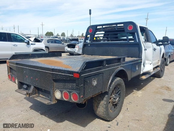 2017 Ford Super Duty F-250 SRW Lariat with VIN 1FT7W2BT4HEE63659, listed as a IAAI auction lot 41837078 with 1 mi miles. Bid and sale history available at carsss.com. Image 4.