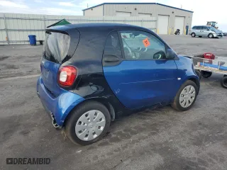 2016 Smart fortwo Passion with VIN WMEFJ5DA0GK076339, listed as a Copart auction lot 68891564 with 0 mi miles and Salvage Title. Bid and sale history available at carsss.com. Image 3.