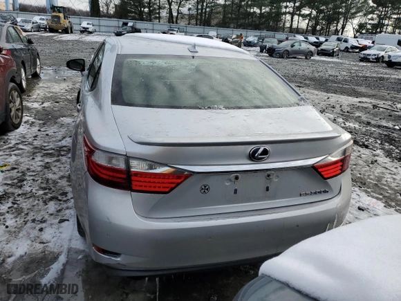 2013 Lexus ES 300h Hybrid with VIN JTHBW1GGXD2015825, listed as a Copart auction lot 86022864 with 8,417 mi miles and Clean Title. Bid and sale history available at carsss.com. Image 6.