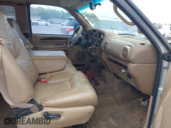 2000 Dodge 1500 with VIN 3B7HC13Z5YG160117, listed as a IAAI auction lot 42502247 with 268,184 mi miles and . Bid and sale history available at DreamBid. Image 5.