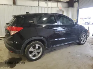 2017 Honda HR-V LX with VIN 3CZRU6H39HG706737, listed as a Copart auction lot 43243195 with 90,446 mi miles and Clean Title. Bid and sale history available at DreamBid. Image 3.