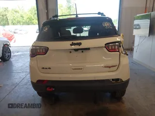 2017 Jeep Compass Trailhawk с VIN 3C4NJDDB0HT611263, выставлен на аукционе IAAI как лот 42547466 с пробегом 136 225 миль миль и . История ставок и продаж доступна на DreamBid. Изображение 16.