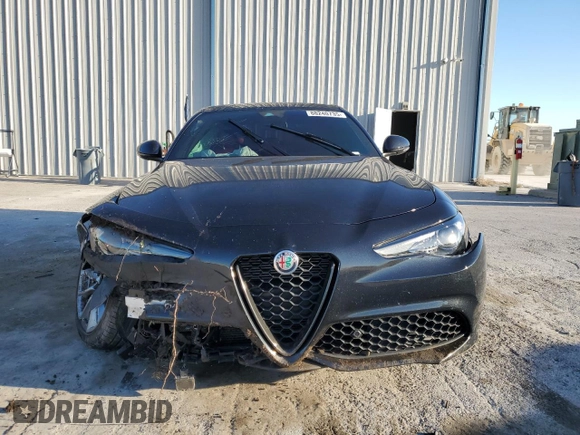 2022 Alfa Romeo Giulia with VIN ZARFAMAN8N7659604, listed as a Copart auction lot 88240735 with 54,903 mi miles and Non repairable. Bid and sale history available at DreamBid. Image 5.