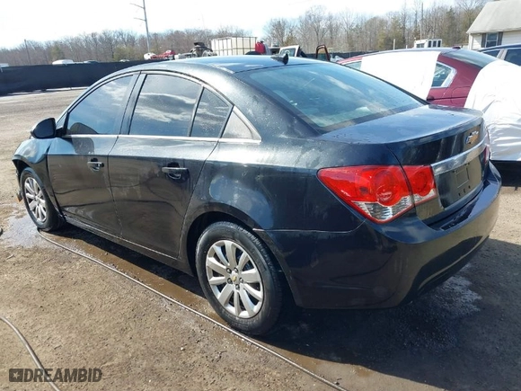 2011 Chevrolet Cruze LT w/1LT with VIN 1G1PF5S94B7154865, listed as a IAAI auction lot 41688957 with 123,996 mi miles. Bid and sale history available at carsss.com. Image 3.