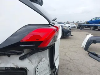 2019 Toyota RAV4 XLE Premium with VIN JTMA1RFV9KD513395, listed as a IAAI auction lot 41469143 with 28,406 mi miles. Bid and sale history available at carsss.com. Image 19.
