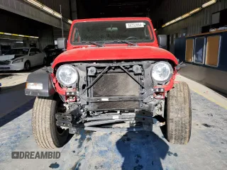 2021 Jeep Wrangler Unlimited Sport Altitude with VIN 1C4HJXDN3MW645713, listed as a Copart auction lot 86292884 with 58,072 mi miles and Salvage title. Bid and sale history available at DreamBid. Image 5.