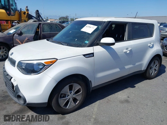 2016 Kia Soul z VIN KNDJN2A27G7324713, wystawiony jako IAAI lot #42394773 z przebiegiem 165 083 mil mil oraz . Historia ofert i sprzedaży dostępna na DreamBid. Obrazek 2.