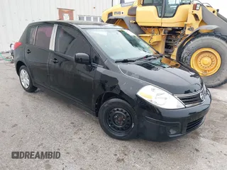 2011 Nissan Versa 1.8 S with VIN 3N1BC1CP4BL370830, listed as a IAAI auction lot 41889669 with 156,183 mi miles. Bid and sale history available at carsss.com. Image 1.