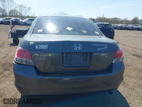 2010 Honda Accord LX z VIN 1HGCP2F33AA028023, wystawiony jako IAAI lot #42079684 z przebiegiem 183 891 mil mil oraz . Historia ofert i sprzedaży dostępna na DreamBid. Obrazek 16.