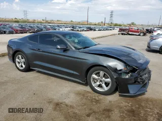 2019 Ford Mustang EcoBoost z VIN 1FA6P8TH9K5178295, wystawiony jako Copart lot #62663725 z przebiegiem 81 814 mil mil oraz Szkoda całkowita • Salvage title. Historia ofert i sprzedaży dostępna na DreamBid. Obrazek 4.