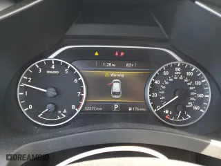 2017 Nissan Murano SL with VIN 5N1AZ2MH9HN171944, listed as a Copart auction lot 69045184 with 52,217 mi miles and Salvage Title. Bid and sale history available at carsss.com. Image 9.