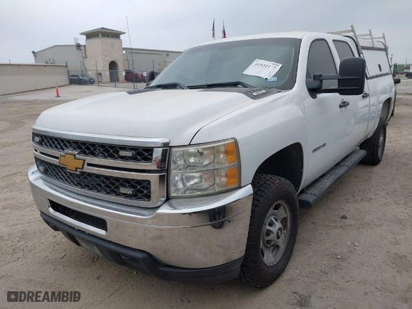 2014 Chevrolet Silverado 2500HD Work Truck with VIN 1GC1CVCGXEF140238, listed as a IAAI auction lot 41931177 with 106,803 mi miles. Bid and sale history available at carsss.com. Image 2.