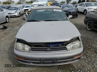 1993 Toyota Camry LE with VIN 4T1SK12EXPU224604, listed as a Copart auction lot 49920495 with 173,709 mi miles and Clean Title. Bid and sale history available at carsss.com. Image 5.