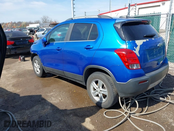 2015 Chevrolet Trax LT with VIN KL7CJRSB5FB063554, listed as a IAAI auction lot 42000938 with 131,641 mi miles. Bid and sale history available at carsss.com. Image 3.