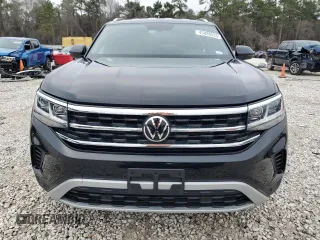 2023 Volkswagen Atlas SE with VIN 1V2WC2CA3PC209564, listed as a Copart auction lot 45835535 with 17,289 mi miles and Salvage title. Bid and sale history available at DreamBid. Image 5.