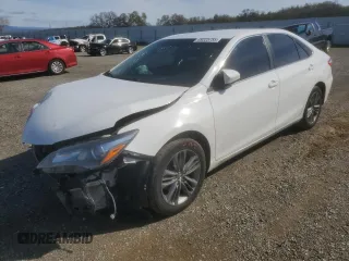 2015 Toyota Camry XLE with VIN 4T1BF1FK2FU890830, listed as a Copart auction lot 49225755 with 131,271 mi miles and Salvage Title. Bid and sale history available at DreamBid. Image 1.