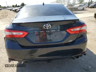 2020 Toyota Camry SE z VIN 4T1G11AK4LU960223, wystawiony jako Copart lot #52631995 z przebiegiem 45 084 mil mil oraz Szkoda całkowita • Salvage title. Historia ofert i sprzedaży dostępna na DreamBid. Obrazek 6.