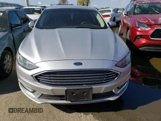 2018 Ford Fusion Hybrid SE with VIN 3FA6P0LU5JR111042, listed as a Copart auction lot 47843343 with 90,903 mi miles. Bid and sale history available at carsss.com. Image 5.