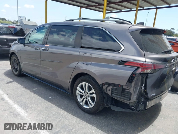 2022 Toyota Sienna XSE z VIN 5TDDSKFC6NS057817, wystawiony jako IAAI lot #42258341 z przebiegiem 196 985 mil mil oraz . Historia ofert i sprzedaży dostępna na DreamBid. Obrazek 3.