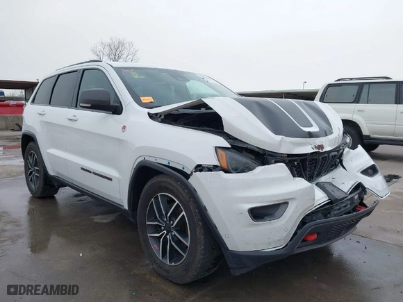 2019 Jeep Grand Cherokee Trailhawk with VIN 1C4RJFLG0KC837817, listed as a IAAI auction lot 41754787 with 86,235 mi miles. Bid and sale history available at carsss.com. Image 1.