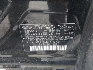 2015 Hyundai Sonata Hybrid Limited with VIN KMHEC4A44FA122722, listed as a IAAI auction lot 41817351 with 144,286 mi miles. Bid and sale history available at carsss.com. Image 9.