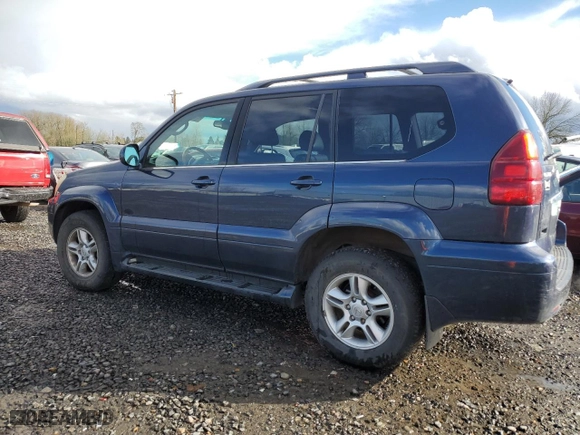 2003 Lexus GX 470 with VIN JTJBT20X230016274, listed as a Copart auction lot 49139735 with 181,132 mi miles and Clean Title. Bid and sale history available at carsss.com. Image 2.