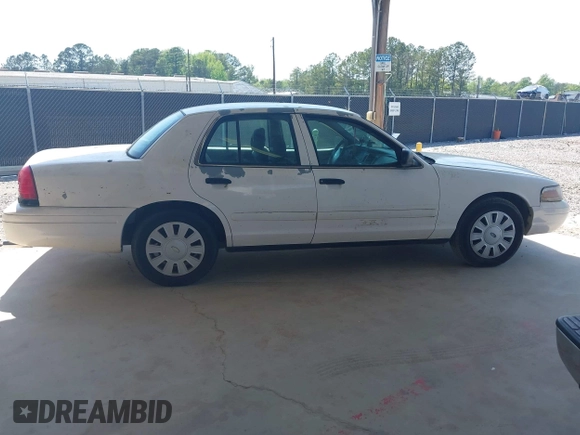 2007 Ford Police Interceptor with VIN 2FAFP71W47X128454, listed as a IAAI auction lot 42079360 with 263,185 mi miles and . Bid and sale history available at DreamBid. Image 13.
