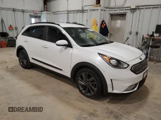 2017 Kia Niro EX with VIN KNDCC3LC2H5081934, listed as a Copart auction lot 50899005 with 142,994 mi miles and Clean Title. Bid and sale history available at carsss.com. Image 4.