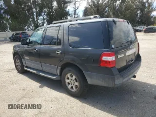 2007 Ford Expedition XLT with VIN 1FMFU15527LA55577, listed as a Copart auction lot 52045385 with 102,401 mi miles and Clean title. Bid and sale history available at DreamBid. Image 2.