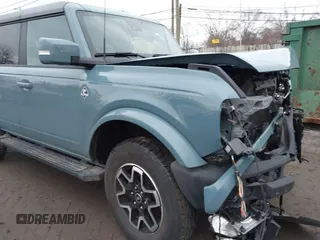 2021 Ford Bronco with VIN 1FMDE5BH4MLA71298, listed as a IAAI auction lot 41120172 with 38,723 mi miles. Bid and sale history available at carsss.com. Image 19.