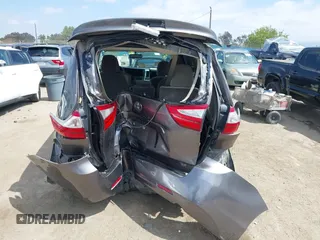 2015 Toyota Sienna LE AAS с VIN 5TDKK3DC8FS594979, выставлен на аукционе IAAI как лот 42137215 с пробегом 122 525 миль миль и . История ставок и продаж доступна на DreamBid. Изображение 16.