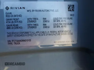 2022 Rivian R1T Adventure z VIN 7FCTGAAA0NN010103, wystawiony jako Copart lot #53312035 z przebiegiem 48 333 mil mil oraz Szkody całkowita. Historia ofert i sprzedaży dostępna na DreamBid. Obrazek 13.