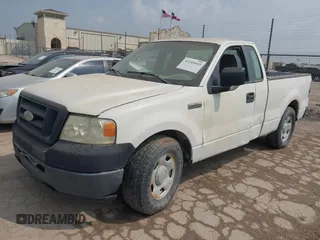 2007 Ford F-150 XL z VIN 1FTRF12W37KC69847, wystawiony jako IAAI lot #42241819 z przebiegiem Nie podano mil oraz . Historia ofert i sprzedaży dostępna na DreamBid. Obrazek 2.