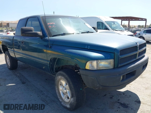 1997 Dodge 1500 z VIN 3B7HF13Z1VG800682, wystawiony jako IAAI lot #42527964 z przebiegiem 180 888 mil mil oraz . Historia ofert i sprzedaży dostępna na DreamBid. Obrazek 1.