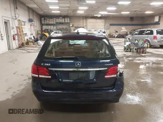2016 Mercedes-Benz E-Class E 350 Luxury with VIN WDDHH8JBXGB210250, listed as a IAAI auction lot 41371013 with 66,791 mi miles. Bid and sale history available at carsss.com. Image 17.
