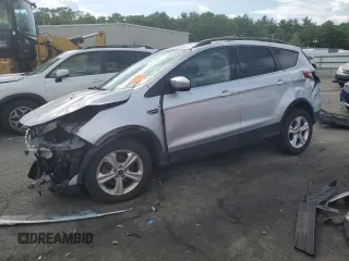 2014 Ford Escape SE z VIN 1FMCU9GX2EUD55126, wystawiony jako Copart lot #56998354 z przebiegiem Nie podano mil oraz Szkoda całkowita • Salvage title. Historia ofert i sprzedaży dostępna na DreamBid. Obrazek 1.