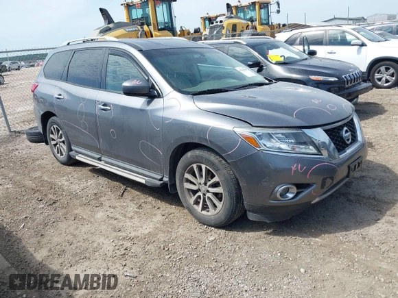 2015 Nissan Pathfinder S with VIN 5N1AR2MN3FC659737, listed as a IAAI auction lot 42238190 with 154,763 mi miles and . Bid and sale history available at DreamBid. Image 1.